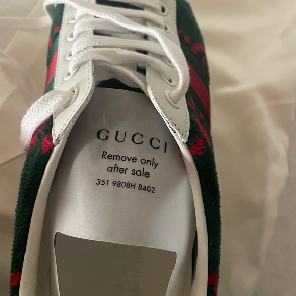 Gucci New Ace Sneaker - Picture 5 of 10